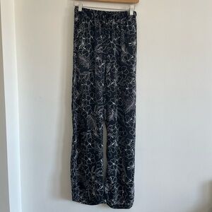 La Vie En Rose Black Floral Wide-Leg